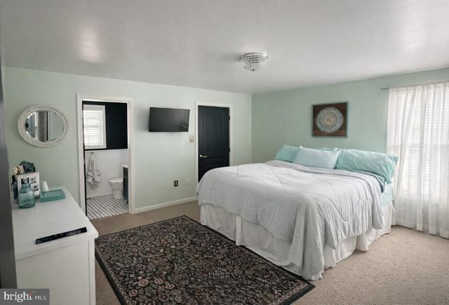 953 COURT HOUSE POINT RD, Chesapeake City, MD 21915