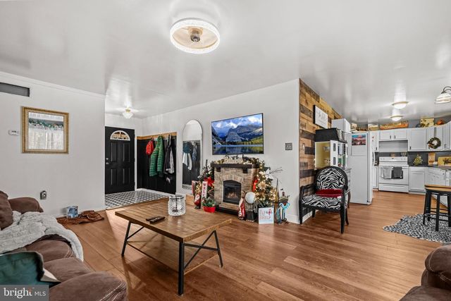 953 COURT HOUSE POINT RD, Chesapeake City, MD 21915