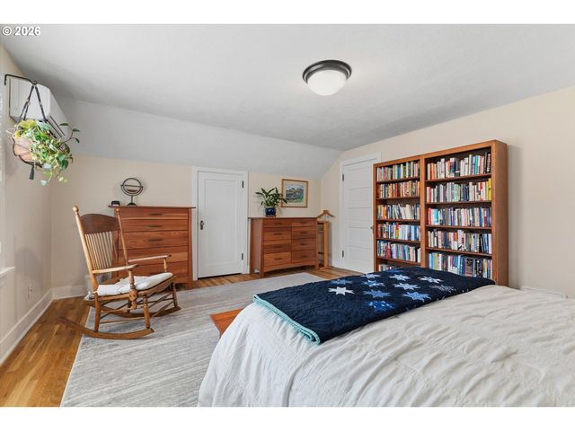 3613 Ne 24TH Ave, Portland, OR 97212