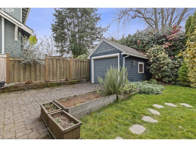 3613 Ne 24TH Ave, Portland, OR 97212