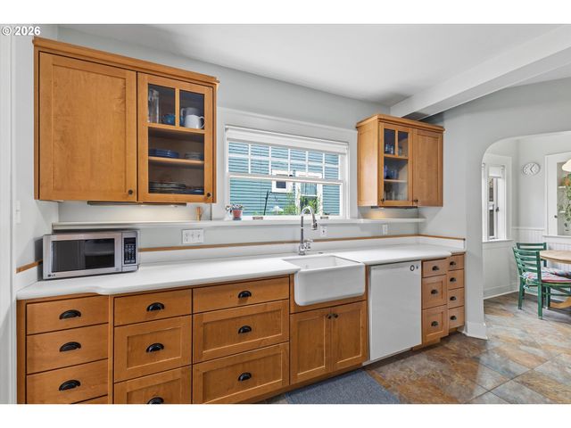 3613 Ne 24TH Ave, Portland, OR 97212