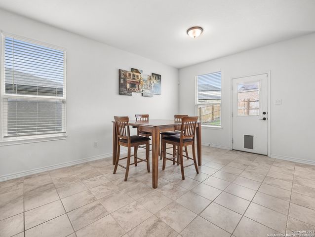 220 Shadow Terrace, Universal City, TX 78148