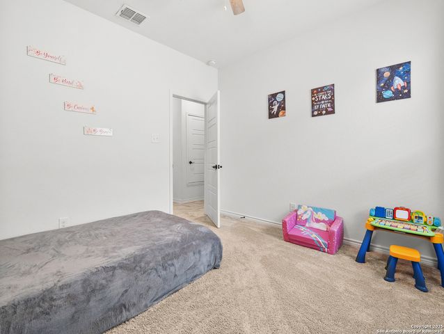 220 Shadow Terrace, Universal City, TX 78148