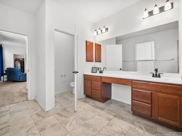 220 Shadow Terrace, Universal City, TX 78148