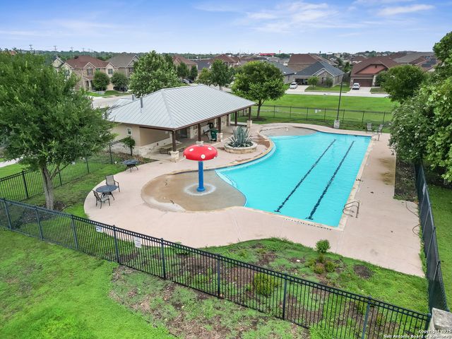 220 Shadow Terrace, Universal City, TX 78148