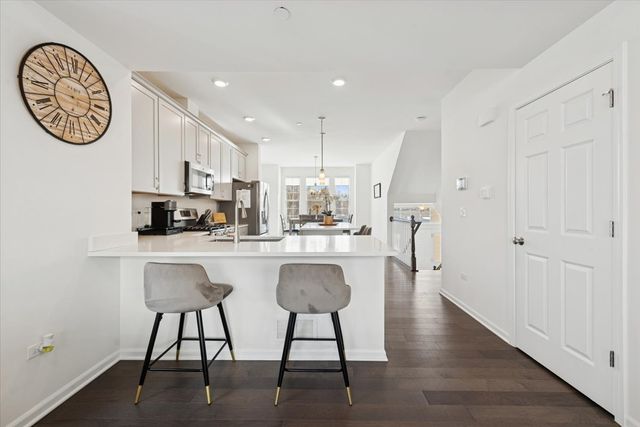 9272 143rd Street, Orland Park, IL 60462