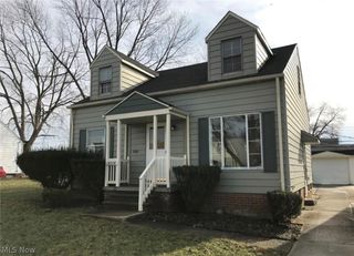 18208 Edinboro Avenue, Maple Heights, OH 44137