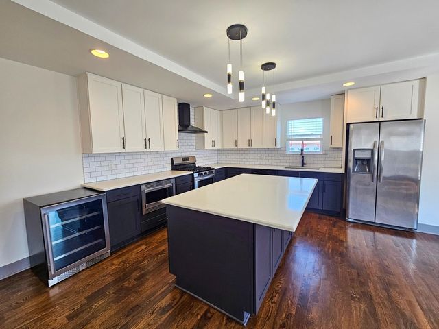 28 N Hill St, Nashville, TN 37210