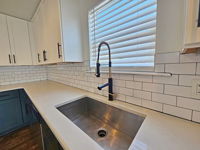 28 N Hill St, Nashville, TN 37210