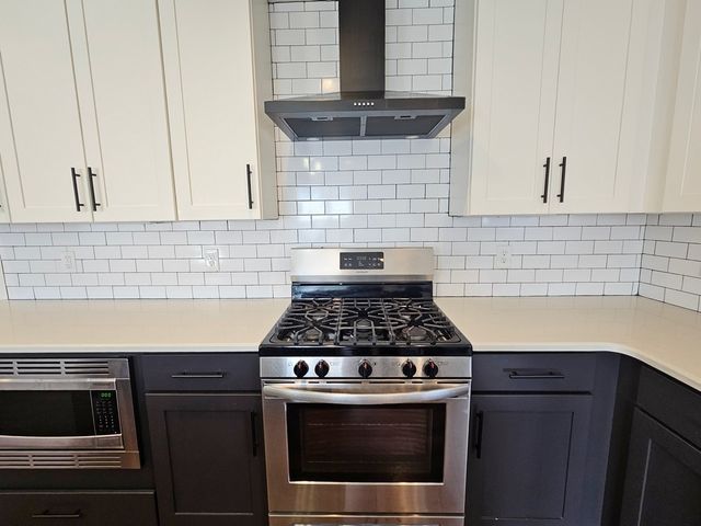 28 N Hill St, Nashville, TN 37210