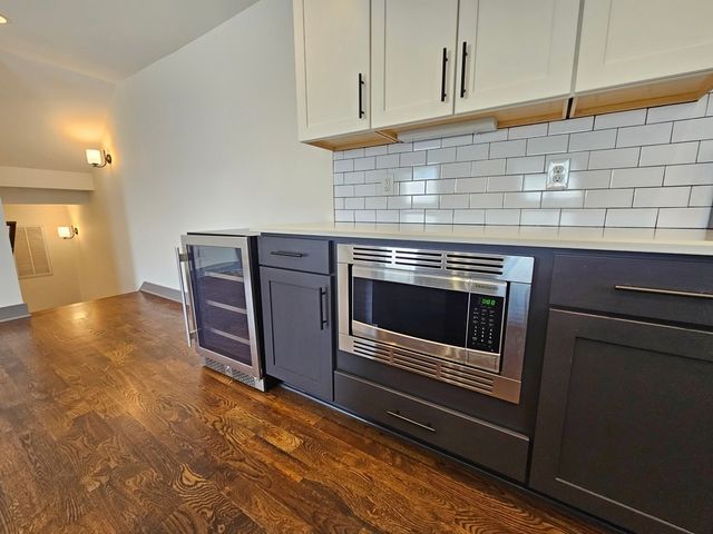 28 N Hill St, Nashville, TN 37210