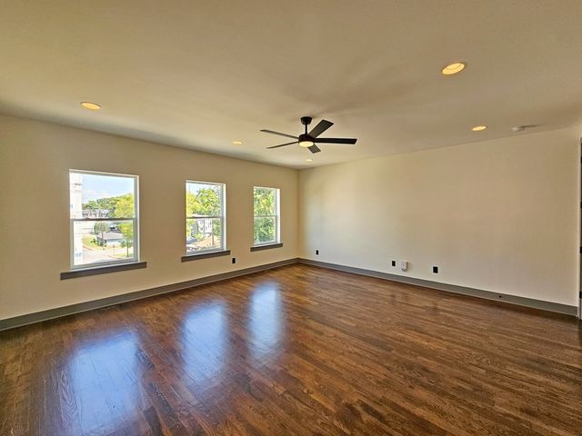 28 N Hill St, Nashville, TN 37210