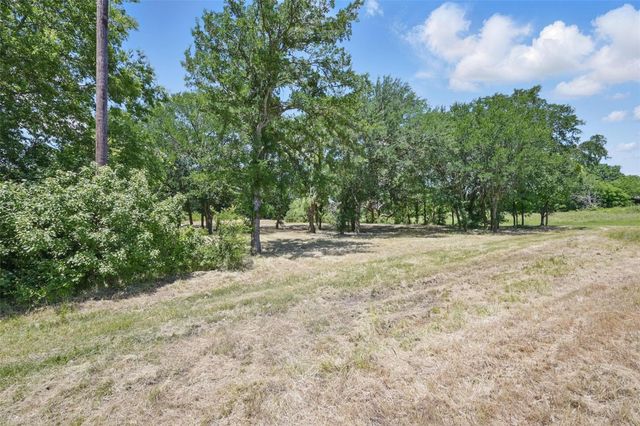 0000 N Fourth, Gunter, TX 75058