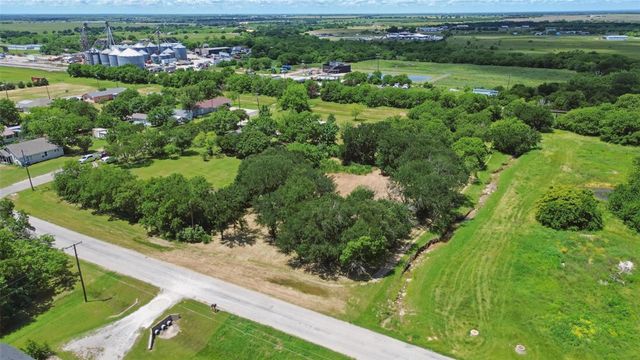 0000 N Fourth, Gunter, TX 75058