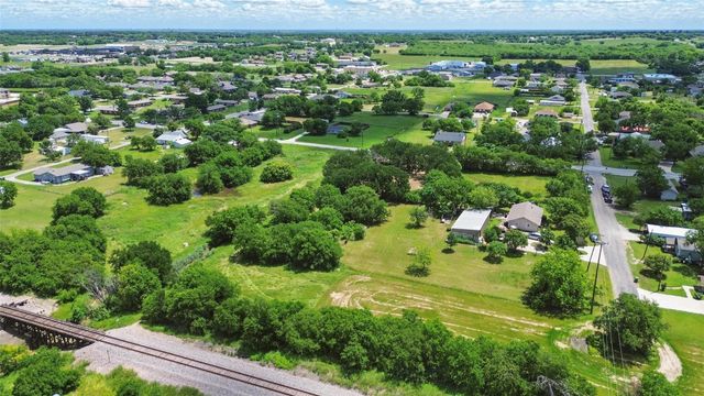 0000 N Fourth, Gunter, TX 75058
