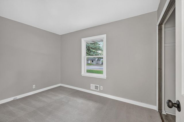 9218 Portland Avenue S, Bloomington, MN 55420