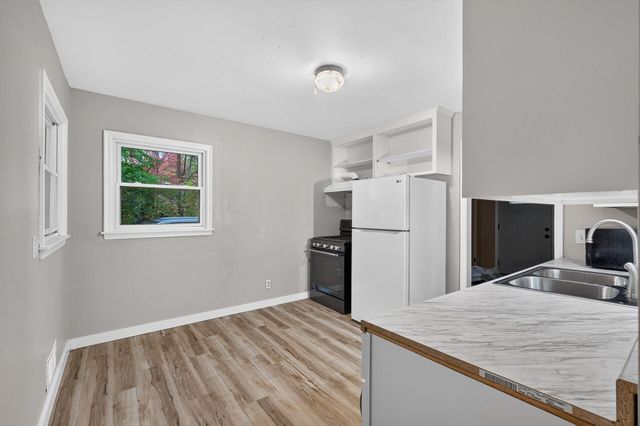 9218 Portland Avenue S, Bloomington, MN 55420