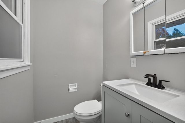 9218 Portland Avenue S, Bloomington, MN 55420