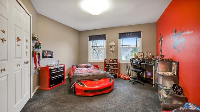 6621 Glenshaw Court, West Bloomfield, MI 48322