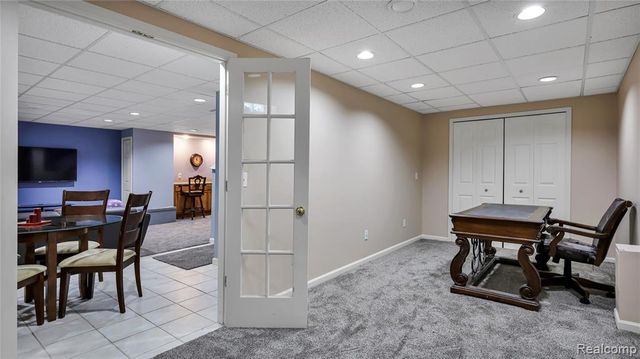 6621 Glenshaw Court, West Bloomfield, MI 48322