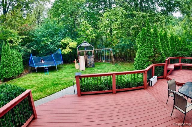 6621 Glenshaw Court, West Bloomfield, MI 48322