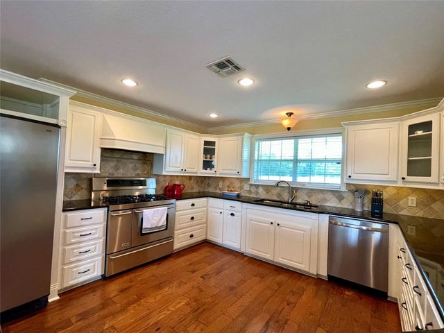 3999 An County Road 174, Grapeland, TX 75844