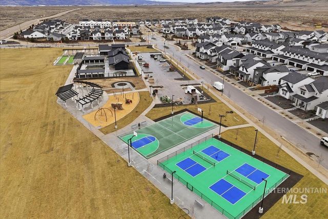 6937 S Sunfish Way, Boise, ID 83709