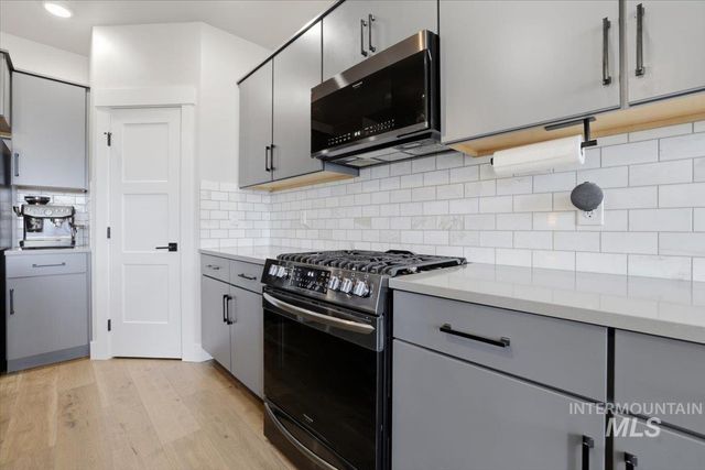 6937 S Sunfish Way, Boise, ID 83709