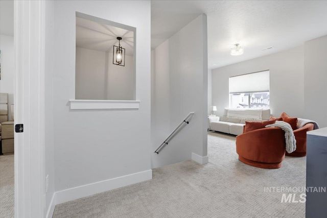 6937 S Sunfish Way, Boise, ID 83709