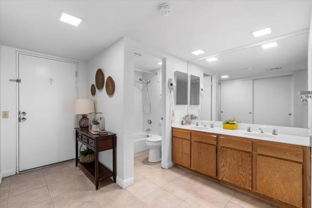 45720 Club Circle Drive 285, Palm Desert, CA 92260