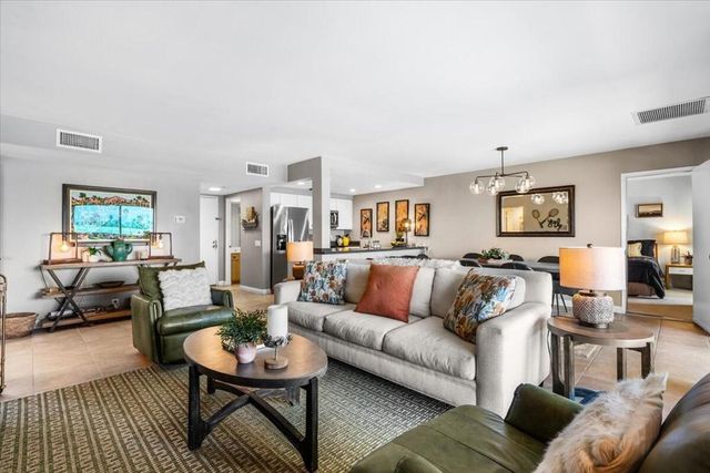 45720 Club Circle Drive 285, Palm Desert, CA 92260