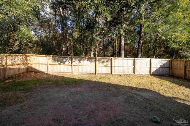 1232 Greystone Ln, Pensacola, FL 32514