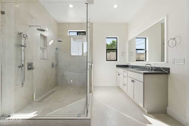 4348 E MITCHELL Drive, Phoenix, AZ 85018