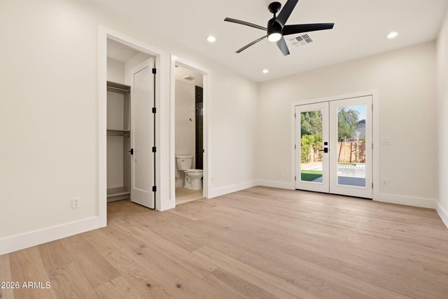 4348 E MITCHELL Drive, Phoenix, AZ 85018