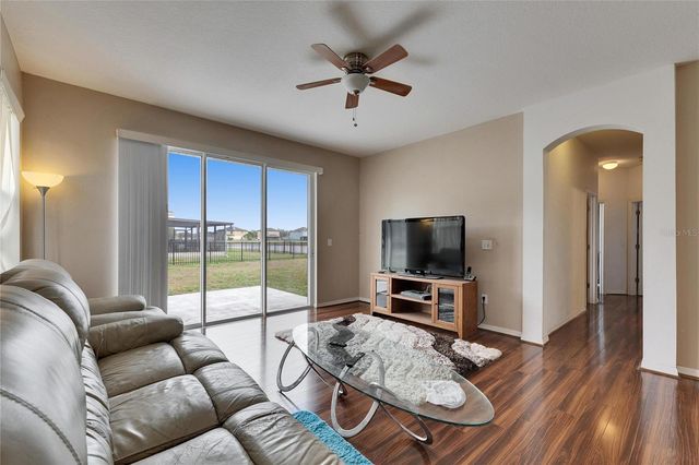 10328 CELTIC ASH DRIVE, Ruskin, FL 33573