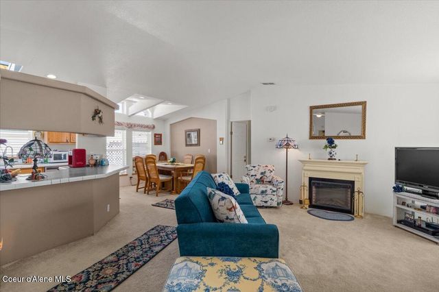 568 W MYRIAH LOOP, Coeur D'alene, ID 83815