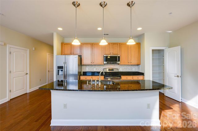 120 Steinbeck Way F, Mooresville, NC 28117