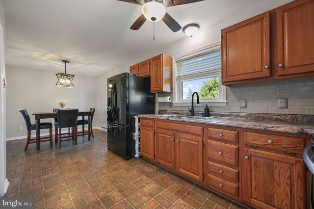 13 LEGEND LN, Houston, DE 19954