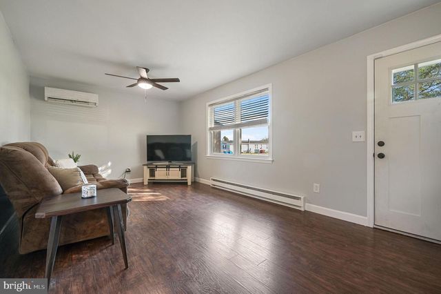 13 LEGEND LN, Houston, DE 19954