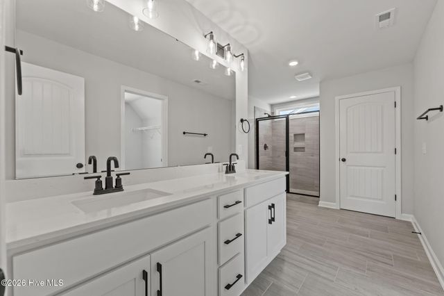 258 Rough Ridge Trail 72, Aberdeen, NC 28315