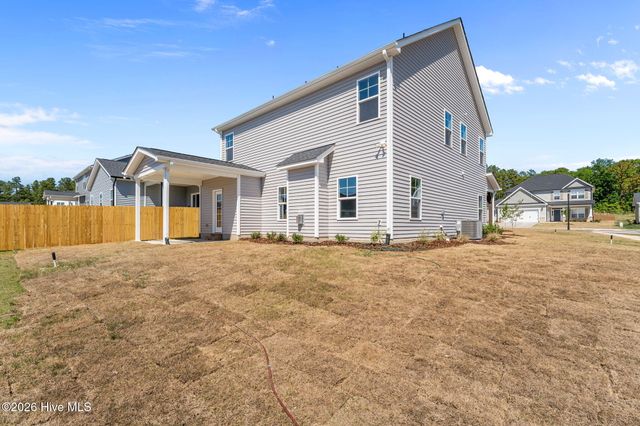 258 Rough Ridge Trail 72, Aberdeen, NC 28315
