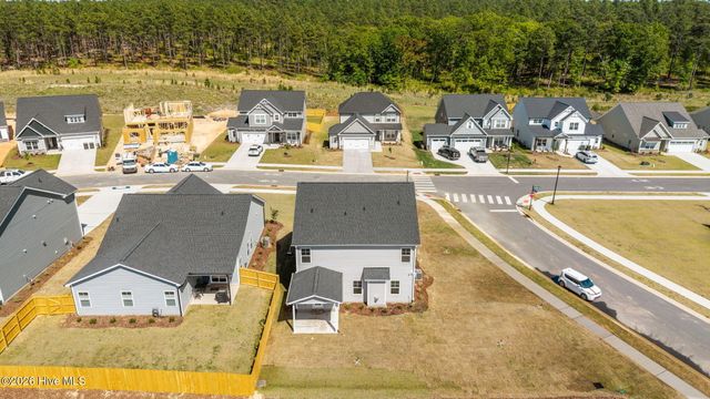258 Rough Ridge Trail 72, Aberdeen, NC 28315