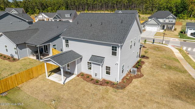 258 Rough Ridge Trail 72, Aberdeen, NC 28315