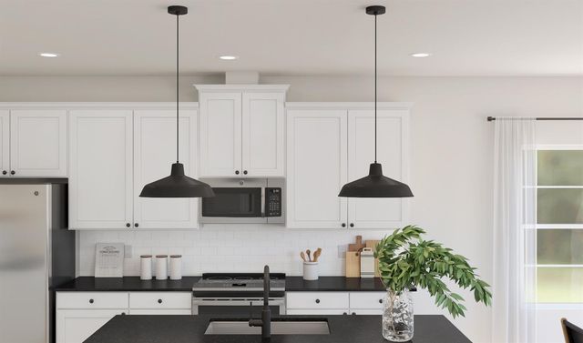 1152 Tres Picos Dr, Yuba City, CA 95993