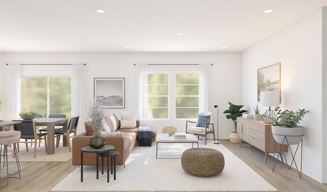 1152 Tres Picos Dr, Yuba City, CA 95993