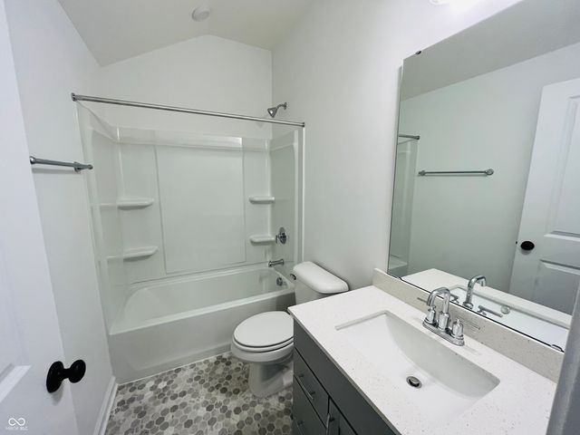 14418 Shrawley Court, Carmel, IN 46074