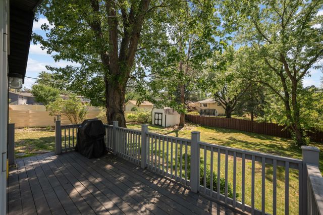 15008 Cherry Lane, Burnsville, MN 55306