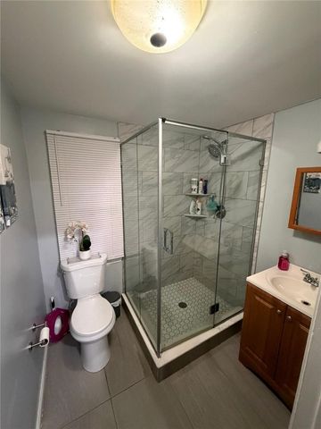 876 Douglas Avenue, Providence, RI 02908