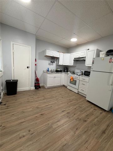 876 Douglas Avenue, Providence, RI 02908