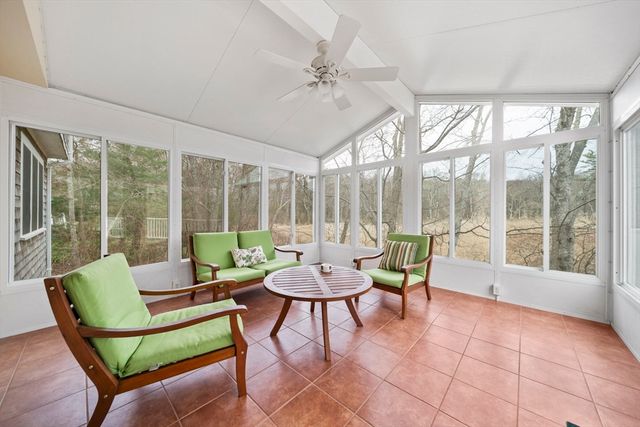 5 Carpenter Ln, Marshfield, MA 02050
